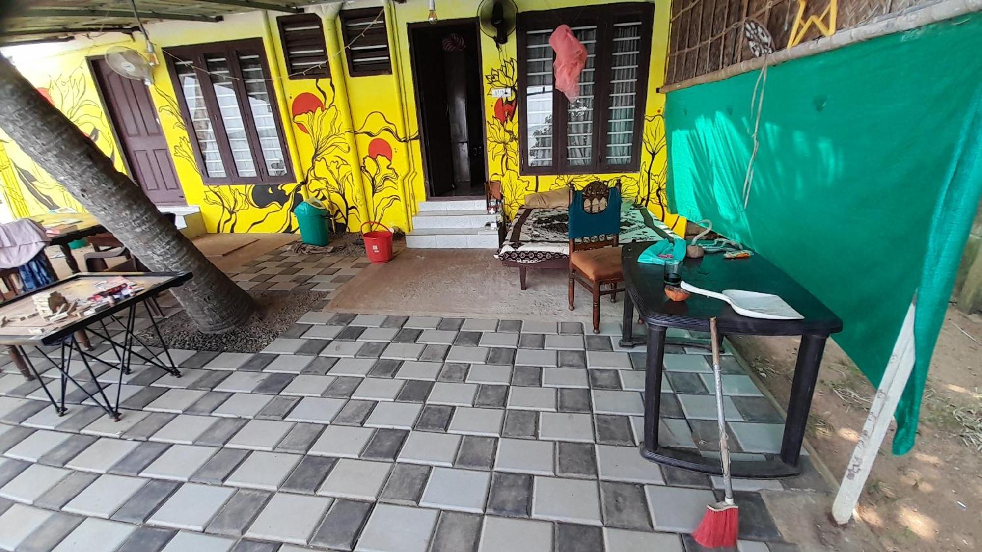 Santa Maria Hostel Munroe Island Mundrothuruth Extérieur photo
